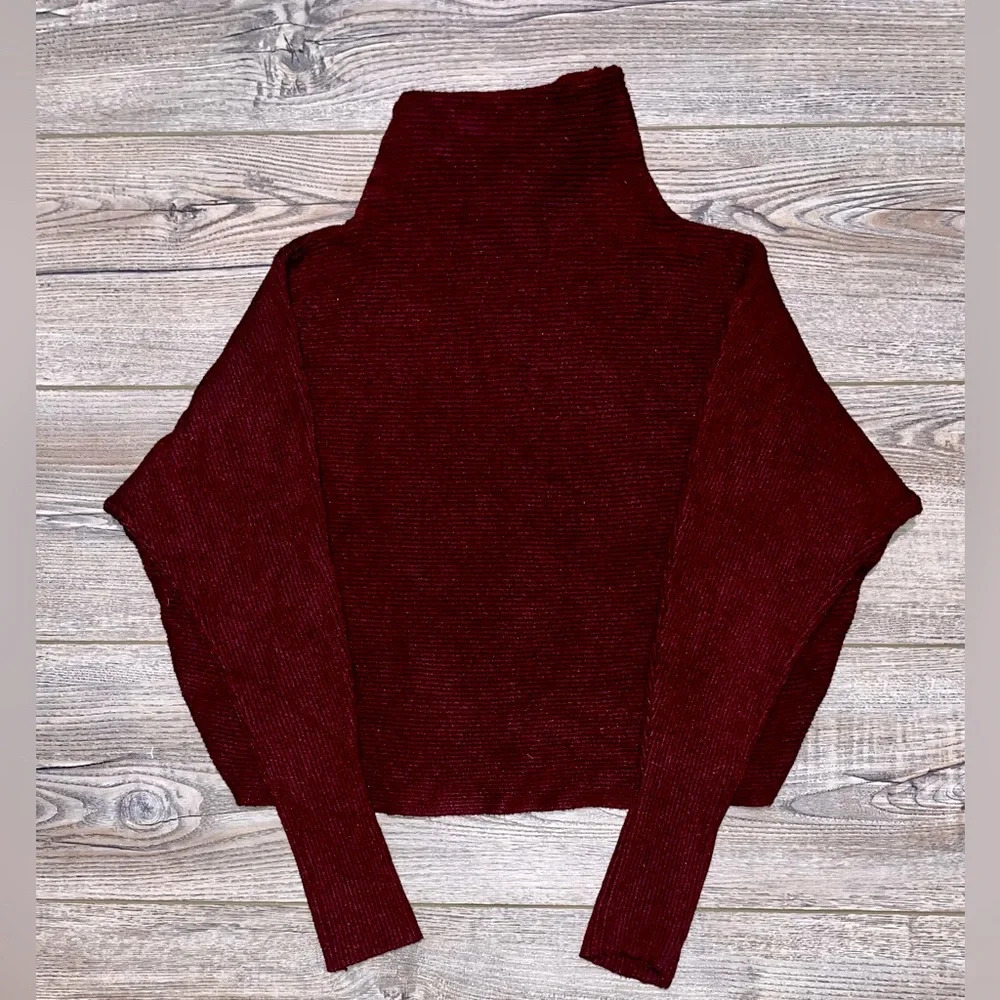 Magaschoni burgundy oversized crop top